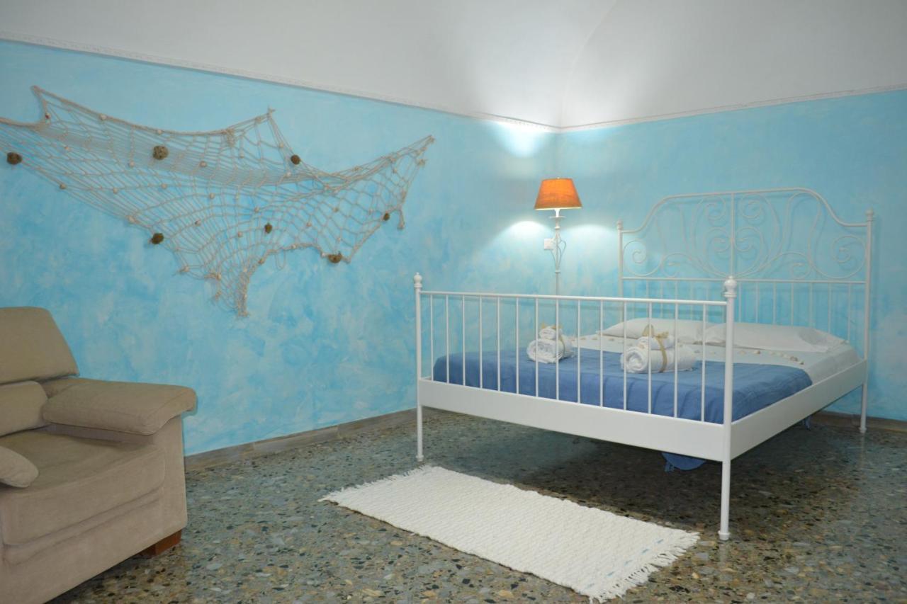 Casa Vacanze Raggio Di Sole Monopoliヴィラ エクステリア 写真